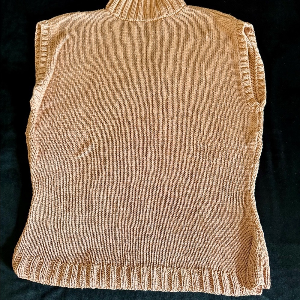 Peach Silk Sweater with Ribbed Texture - Picture 5 of 9